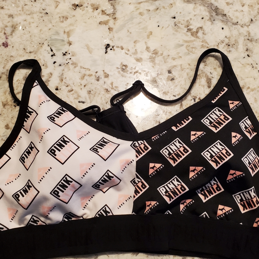 Sports bra